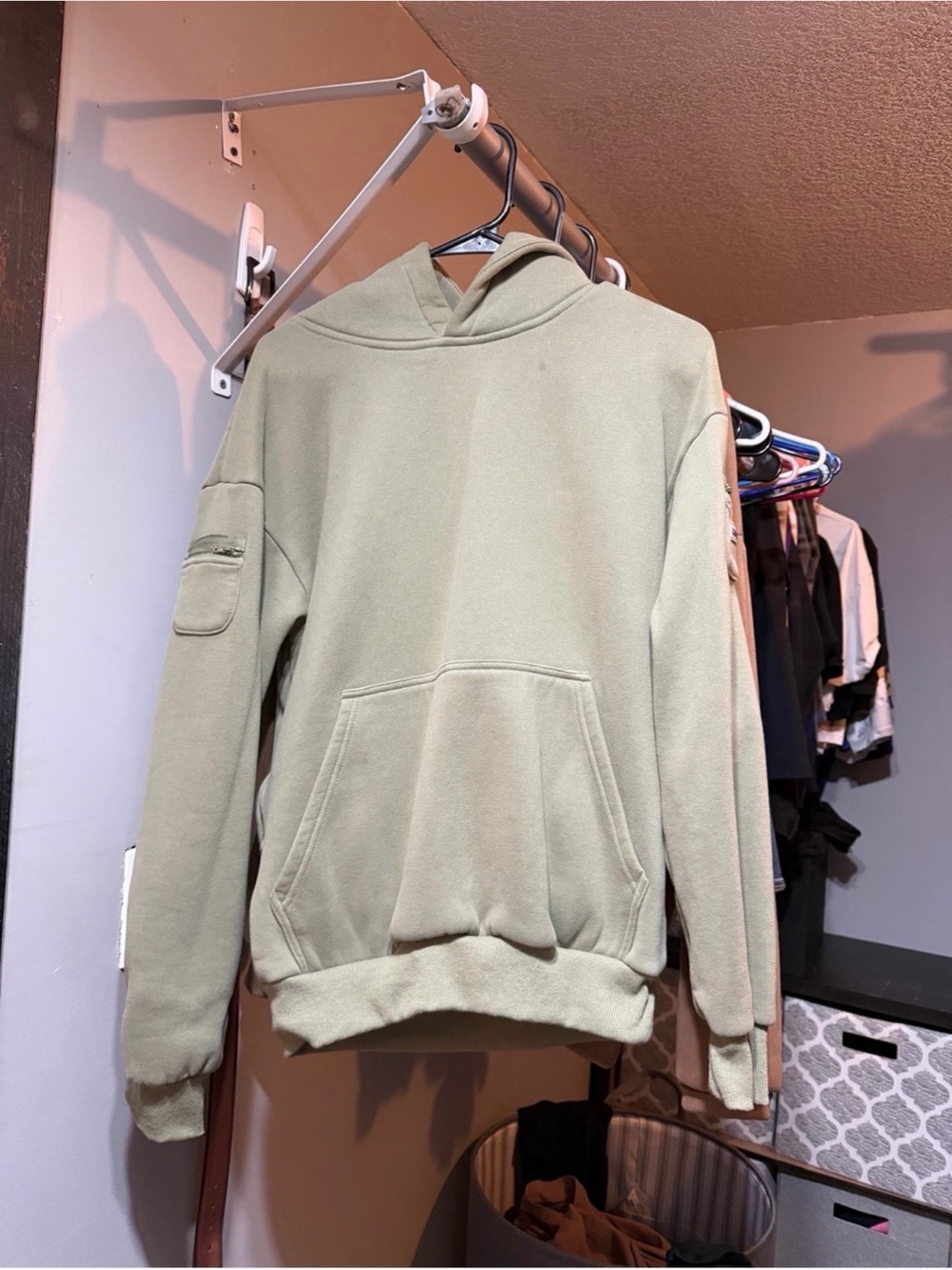 Comfrt Olive Green Hooded Pullover - XS
